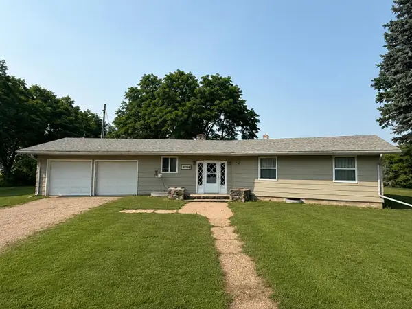 40514 243rd St, Letcher, SD 57359