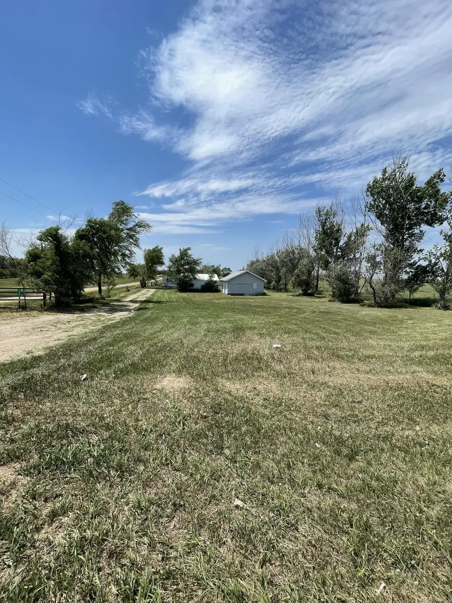 25977 407th Ave, Mitchell, SD 57301 - #2