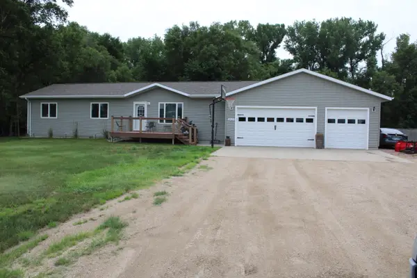2525 Anthony Ave, Mitchell, SD 57301