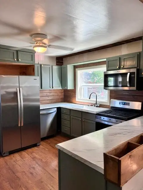 402 S Carpenter St, Tripp, SD 57376 - #2
