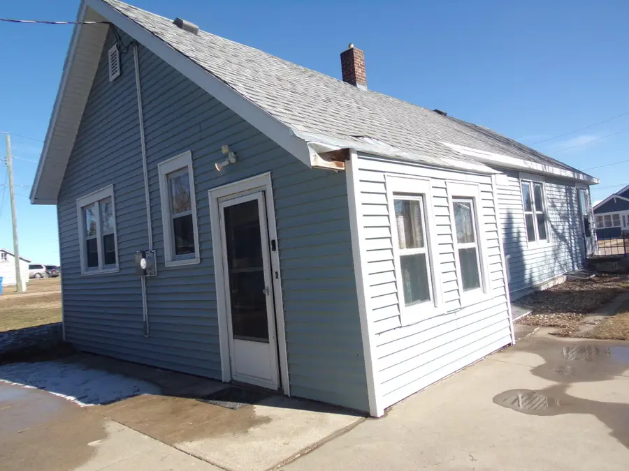 305 Hwy 25, De Smet, SD 57231 - #3