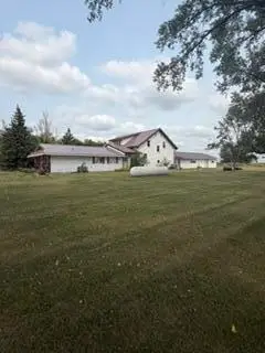 25378 U.s. Highway 81, Salem, SD 57058