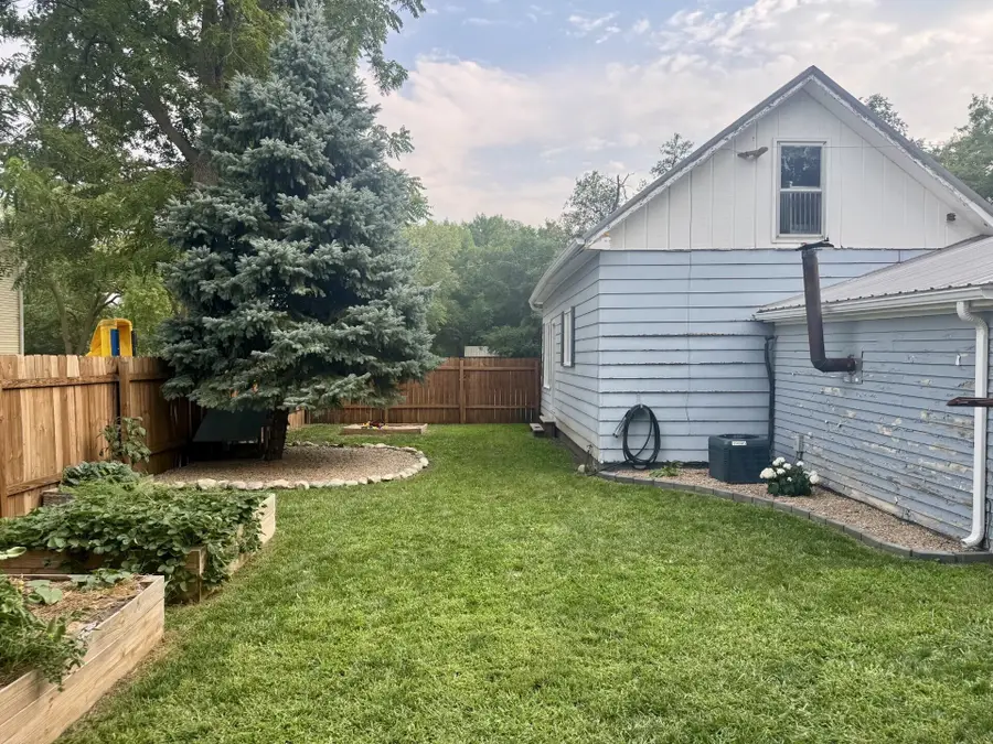 641 High St, Lake Andes, SD 57356 - #3