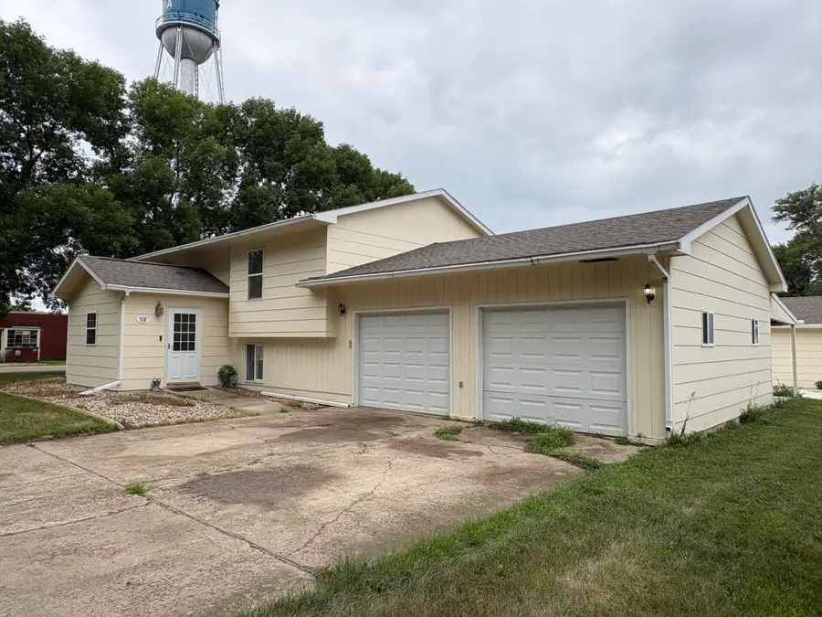 510 4th St, Alexandria, SD 57311 - #2