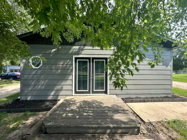 251 Admiral St, Wolsey, SD 57384