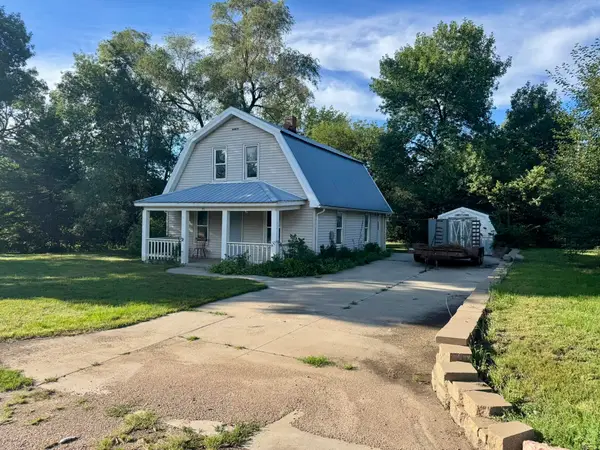 45 Church St, Lake Andes, SD 57356