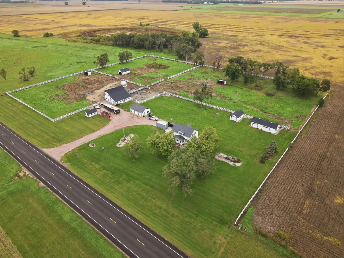 43084 Sd Hwy 42, Bridgewater, SD 57319 - #1