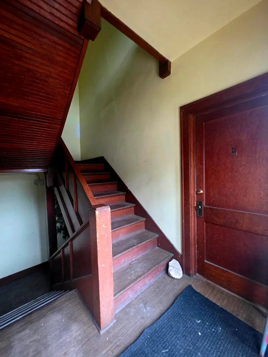 408 S Sanborn Blvd, Mitchell, SD 57301 - #3