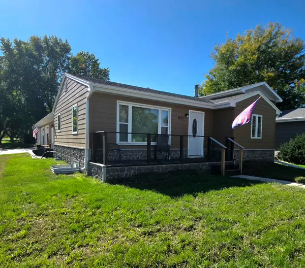 1101 W 7th Ave, Mitchell, SD 57301