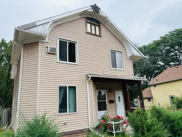 514 W 2nd Ave, Mitchell, SD 57301