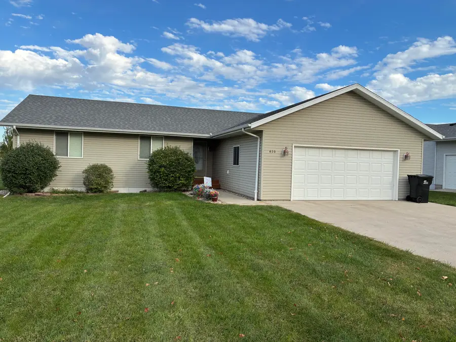 620 Broad St, Alexandria, SD 57311 - #2