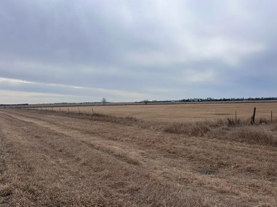 25935 395th Ave, Mount Vernon, SD 57363 - #2