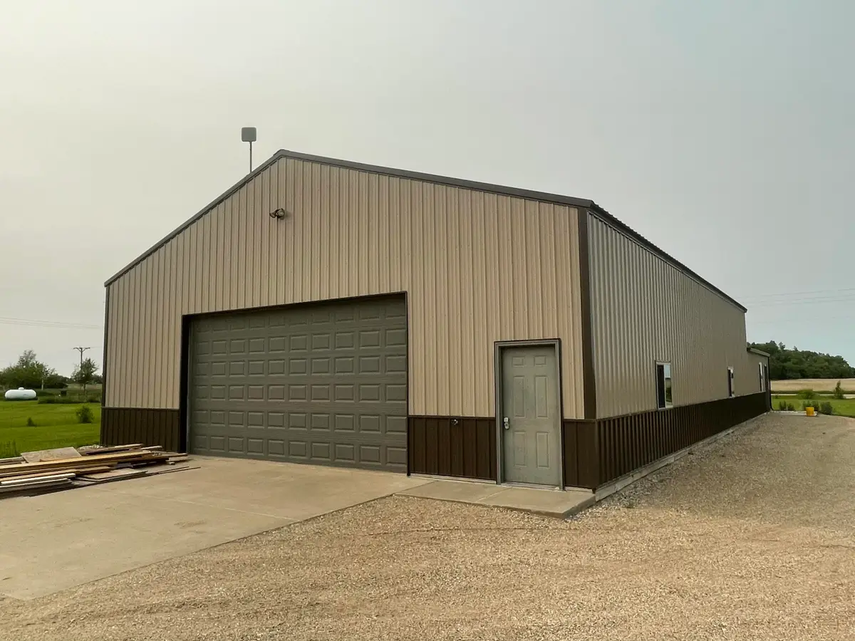 40605 249th St, Mitchell, SD 57301 - #1