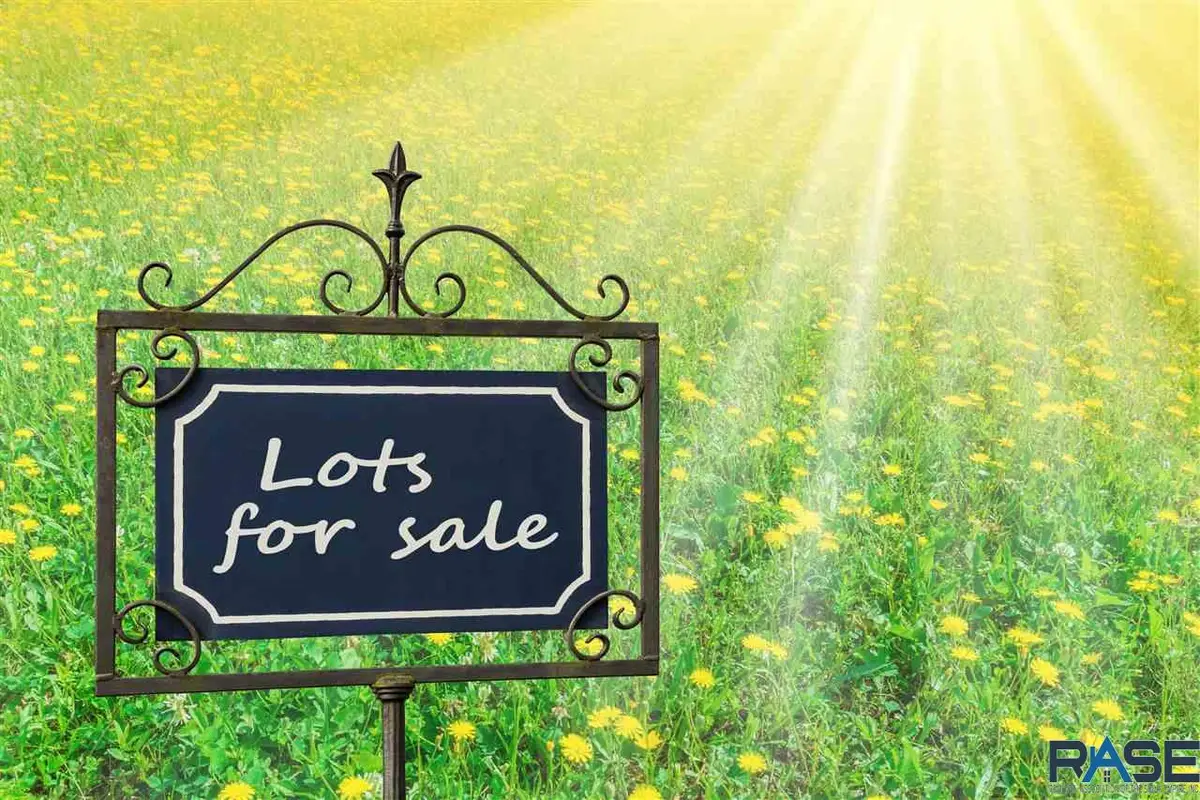 5406 W Vision Cir, Sioux Falls, SD 57107 - Image #1