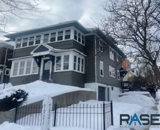 227 N Spring Ave, Sioux Falls, SD 57104 - Image #1