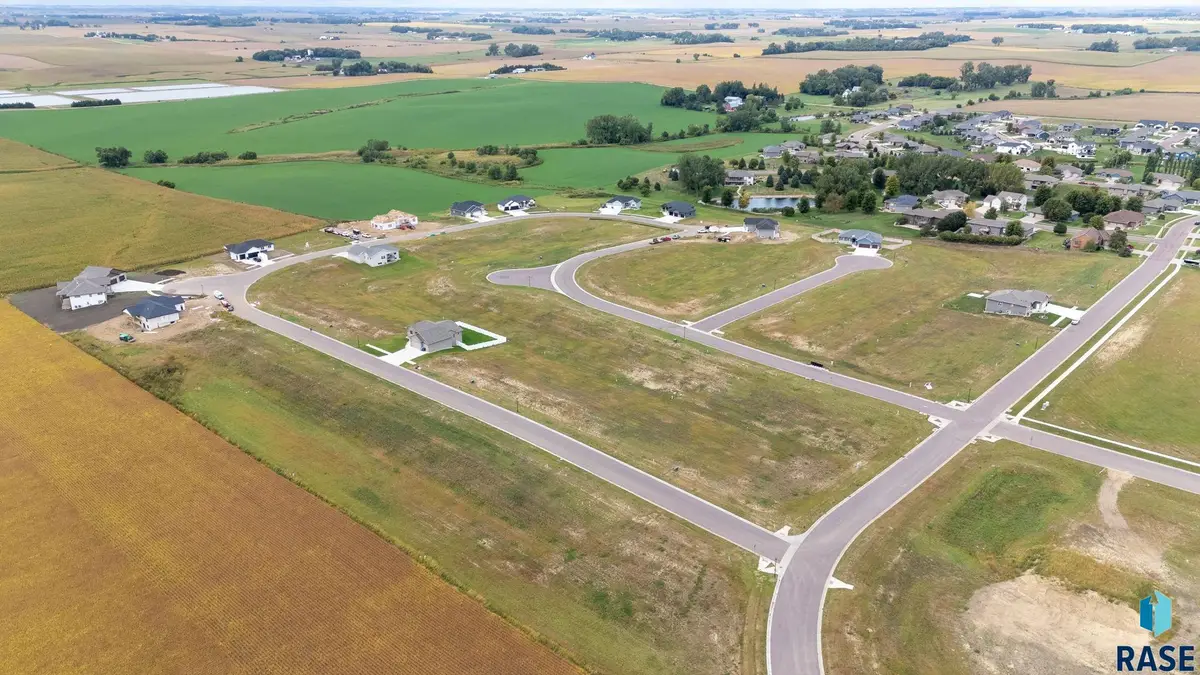 27 Willow Trl, Crooks, SD 57020 - Image #1