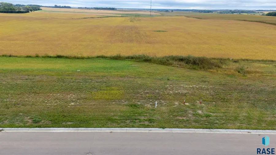 9 Willow Trl, Crooks, SD 57020 - Image #2