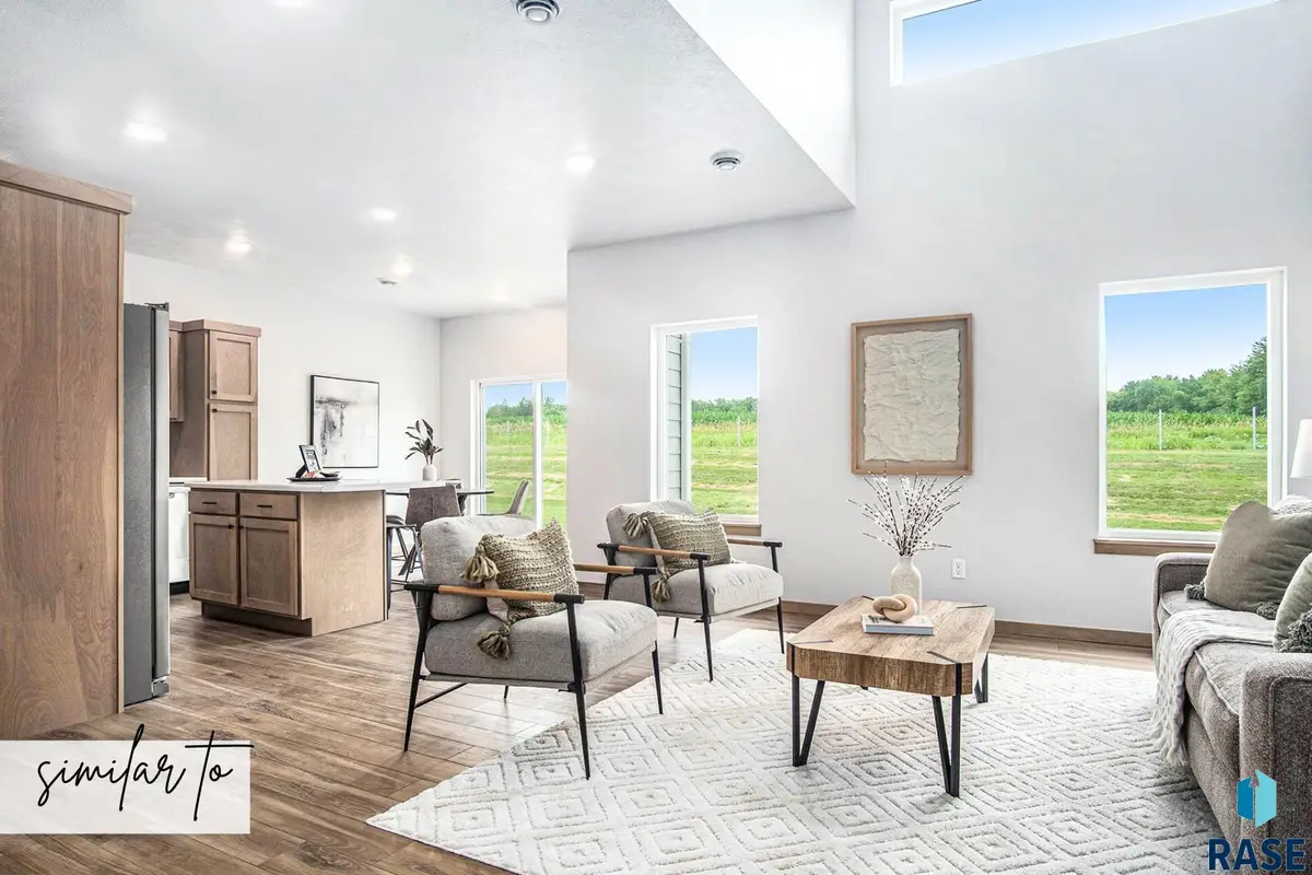 5704 E Avett Pl, Sioux Falls, SD 57108 - Image #1