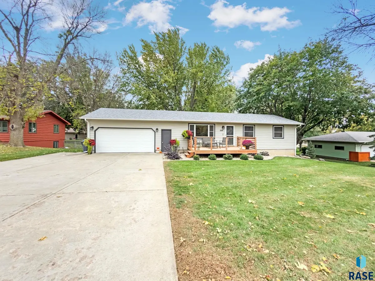 209 E 5th St, Crooks, SD 57020 - Image #1