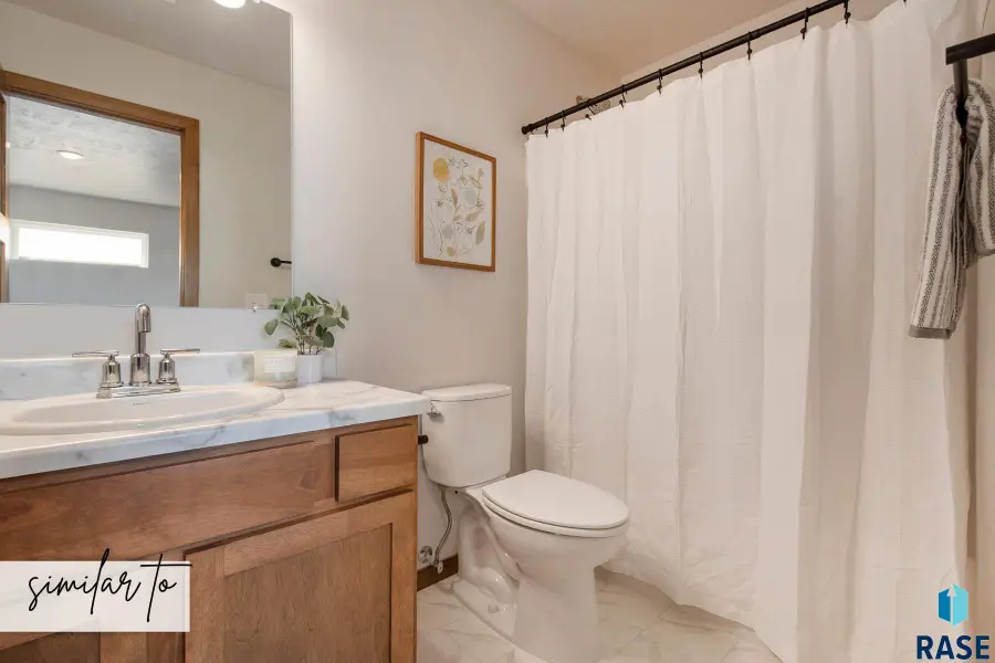 2306 E Jetty Pl, Sioux Falls, SD 57108 - #3