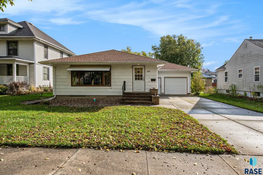 414 N Freeman Ave, Luverne, MN 56156 - Image #3