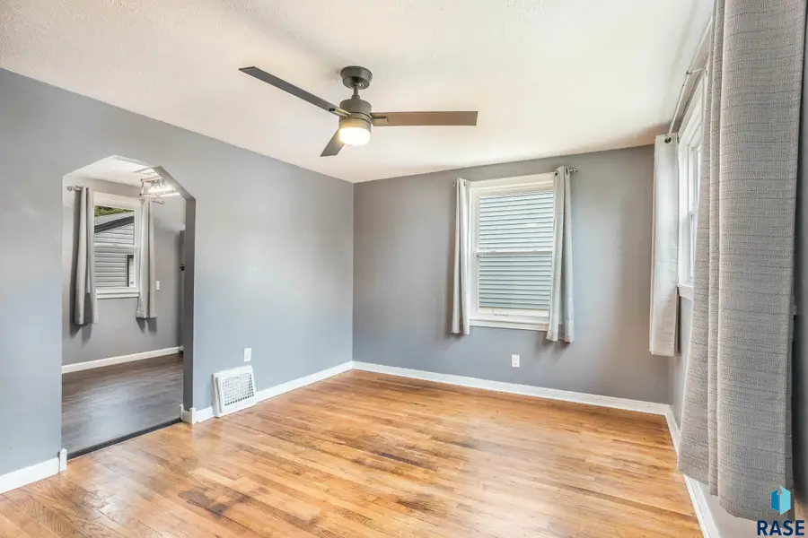 612 S Jefferson Ave, Sioux Falls, SD 57104 - Image #3