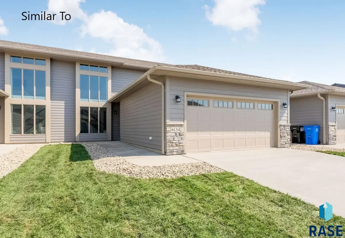 6135 S Bison Pl, Sioux Falls, SD 57108 - Image #1