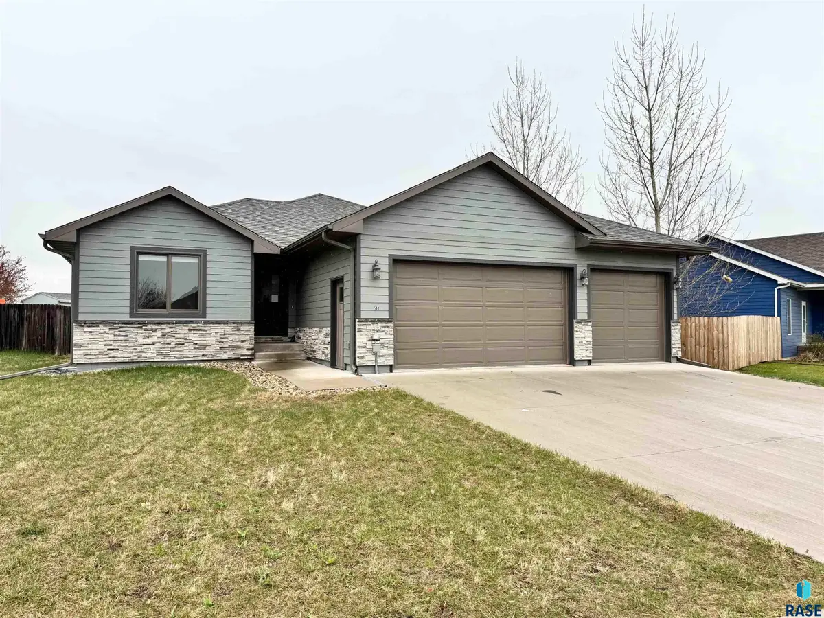 Cedar Dr, Harrisburg, SD 57032 - #1