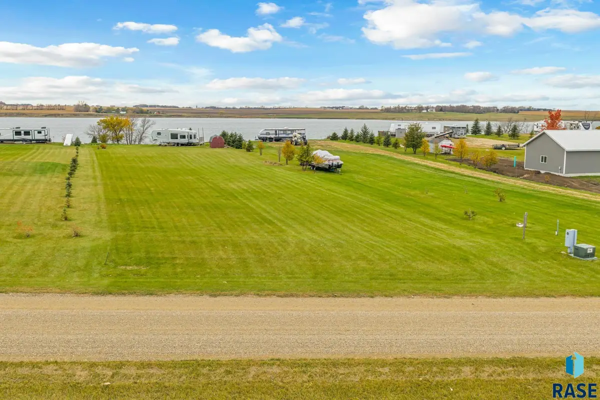 19837 Hoffman Ave, Arlington, SD 57212 - Image #1