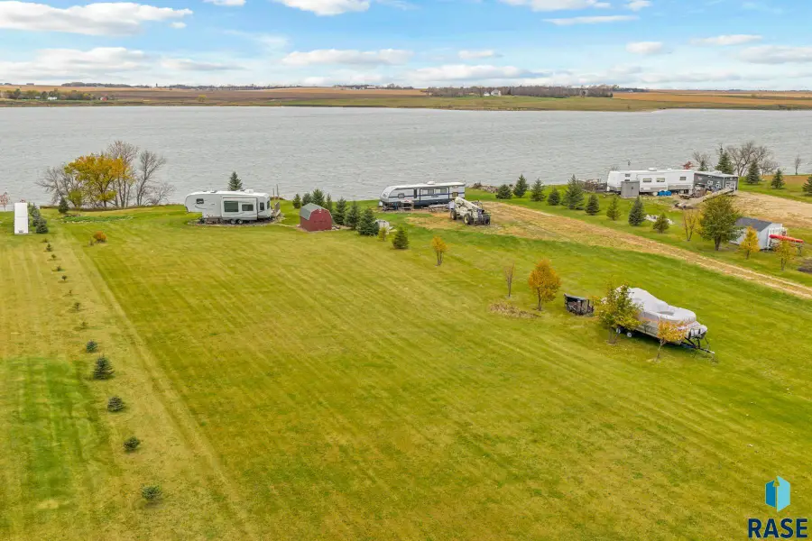 19837 Hoffman Ave, Arlington, SD 57212 - Image #2