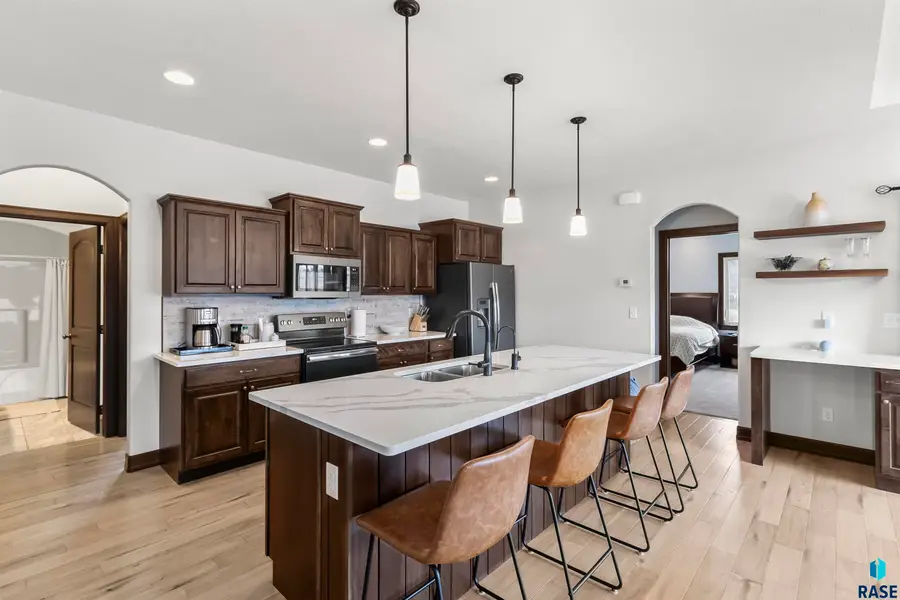 8808 E Silverbell St, Sioux Falls, SD 57110 - Image #3