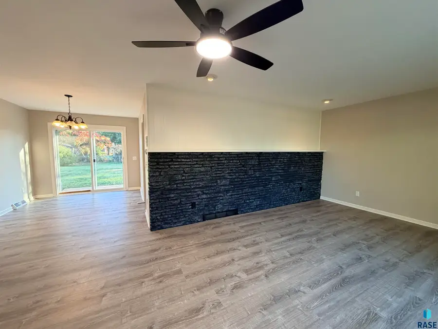 505 E 5th St, Colton, SD 57018 - Image #3