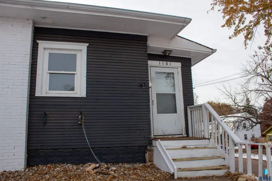 1101 S 6th Ave, Sioux Falls, SD 57104 - Image #2