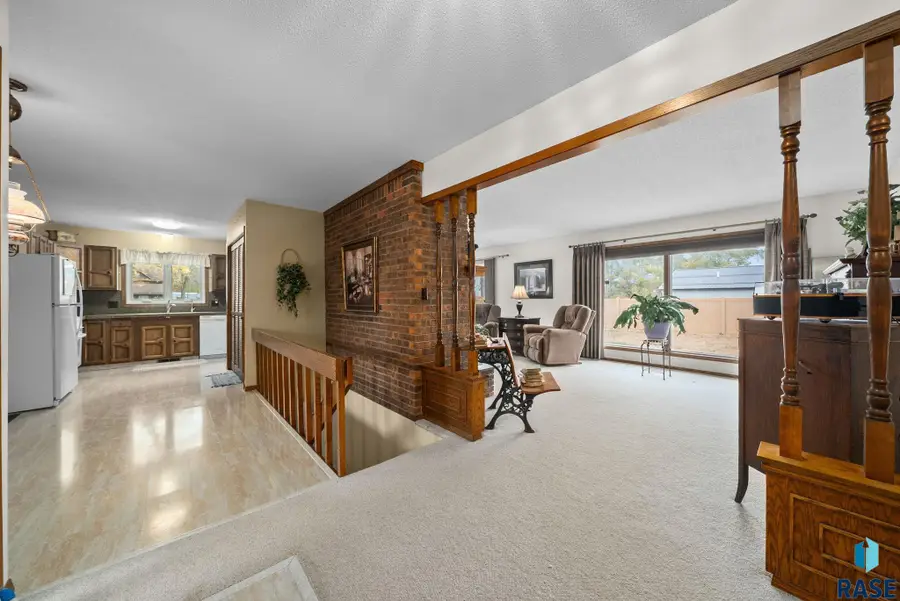 501 E 4th St, Parker, SD 57053 - Image #3