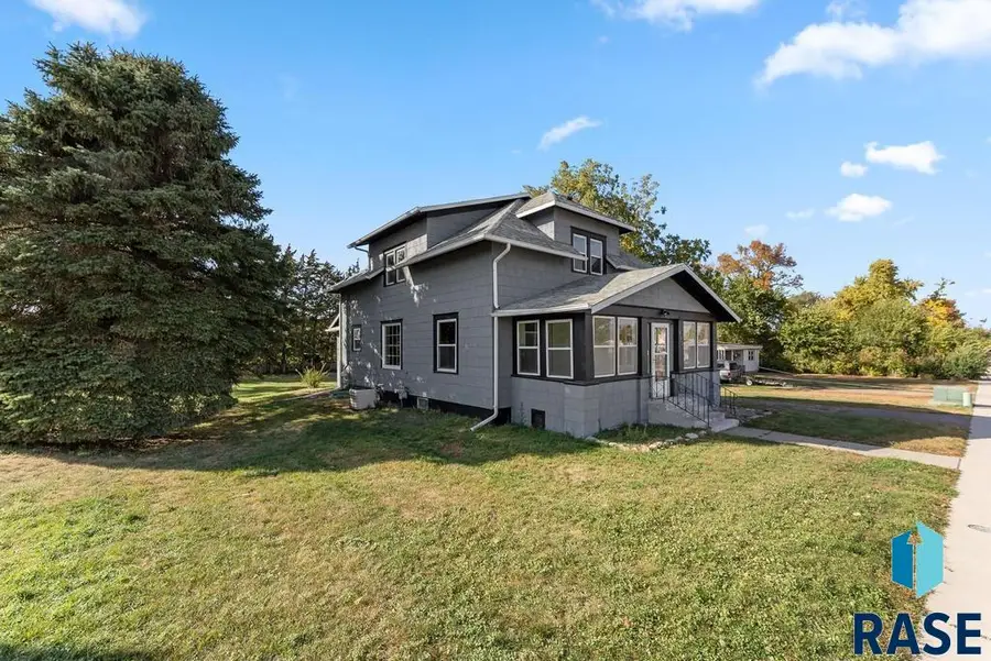 512 S Main St, Humboldt, SD 57035 - Image #3