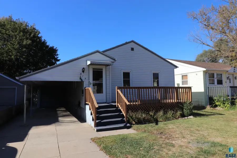 519 N Wayland Ave, Sioux Falls, SD 57103 - Image #2