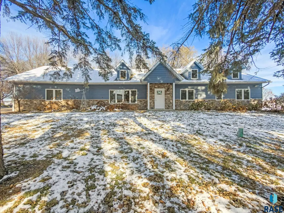 8300 E 38th St, Sioux Falls, SD 57110 - Image #1