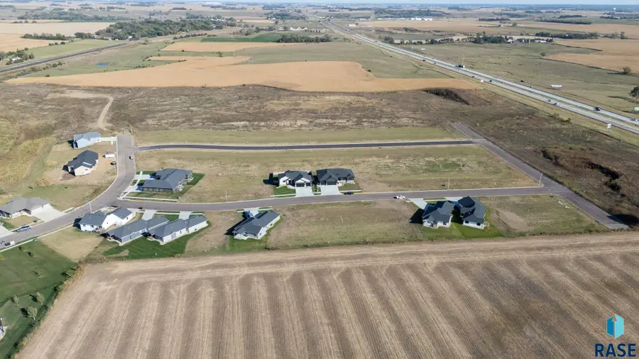 4 Dortoka Ave, Hartford, SD 57033 - Image #2