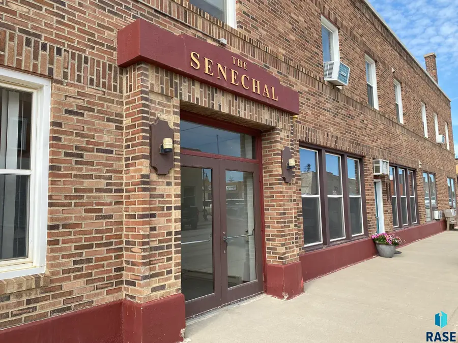 101 Center Ave, Philip, SD 57567 - Image #3