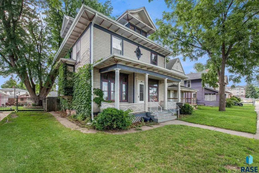 218 S Summit Ave, Sioux Falls, SD 57104 - Image #3