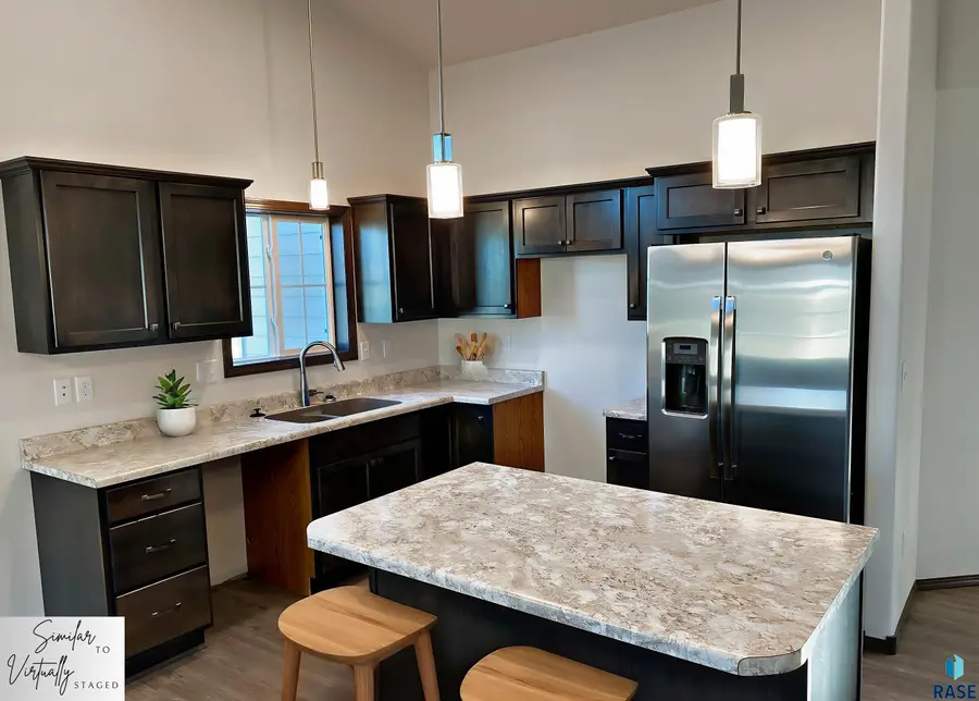 521 Brookside Pl, Harrisburg, SD 57032 - Image #3