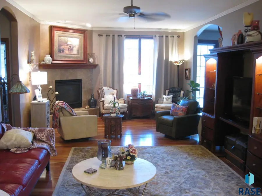 2605 S Big Timber Pl, Sioux Falls, SD 57105 - Image #2