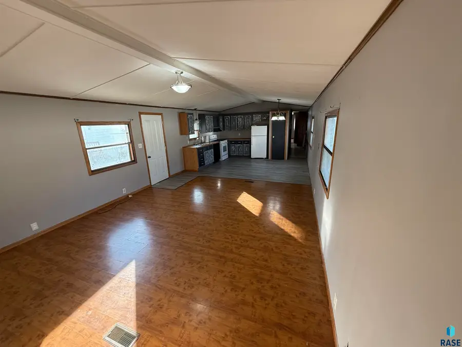 210 Dows St #16, Garretson, SD 57030 - Image #3