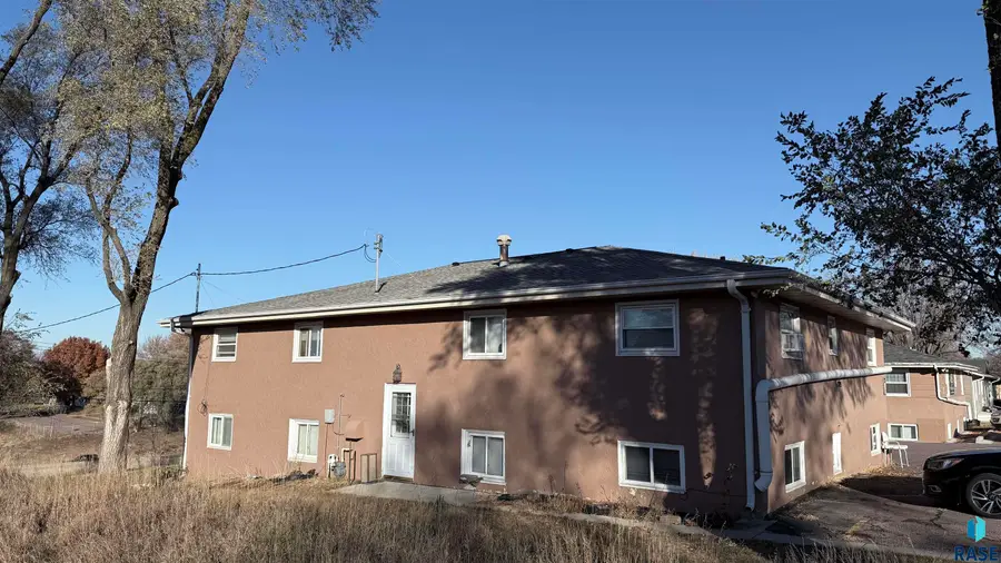 1201 & 1205 S Blaine Ave, Sioux Falls, SD 57103 - Image #3