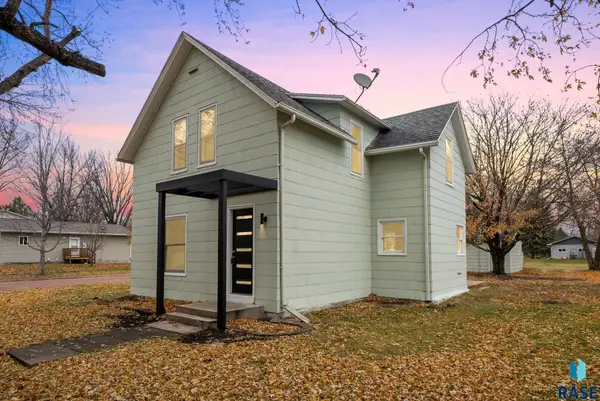 408 N Main Ave, Hartford, SD 57033