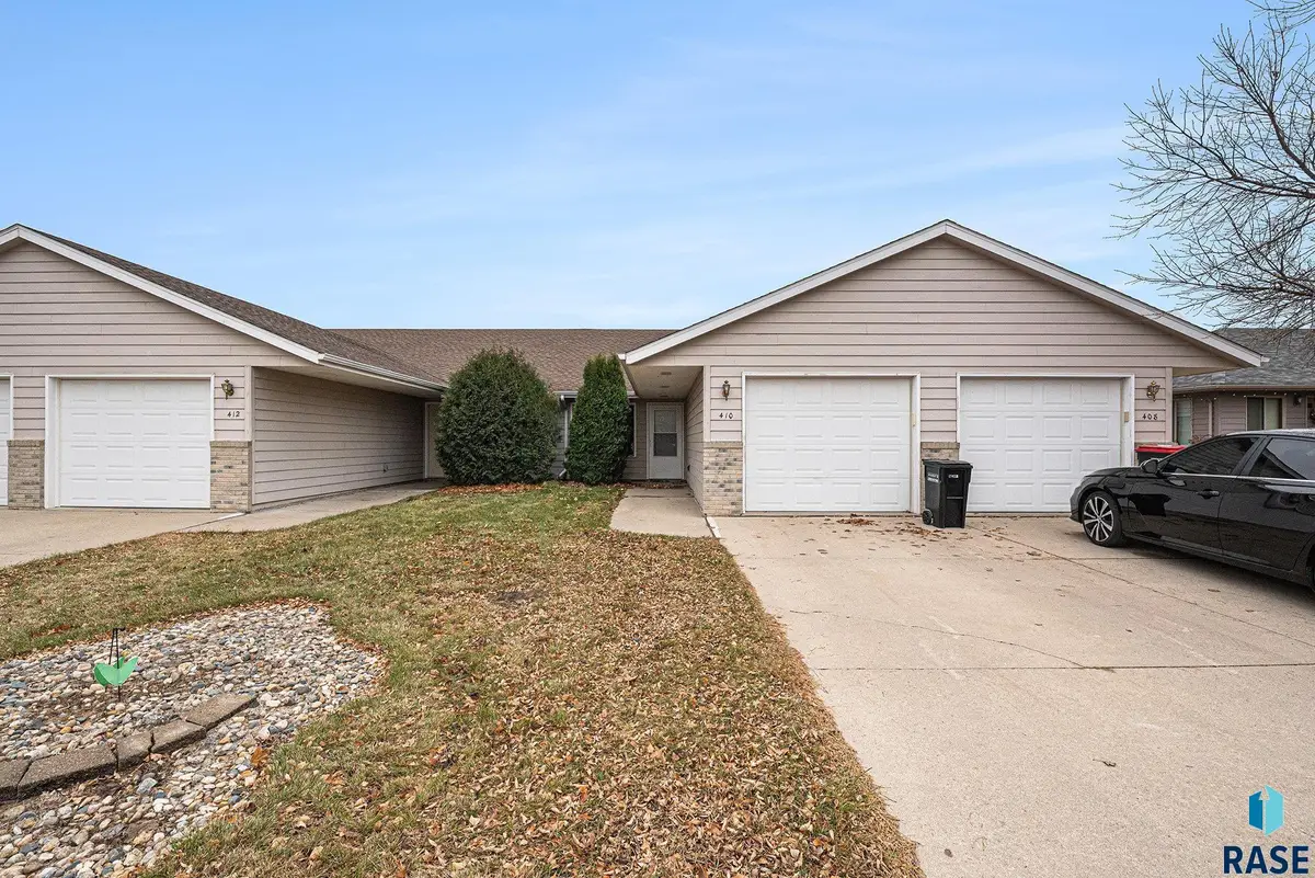410 N 9th Ave, Brandon, SD 57005 - Image #1