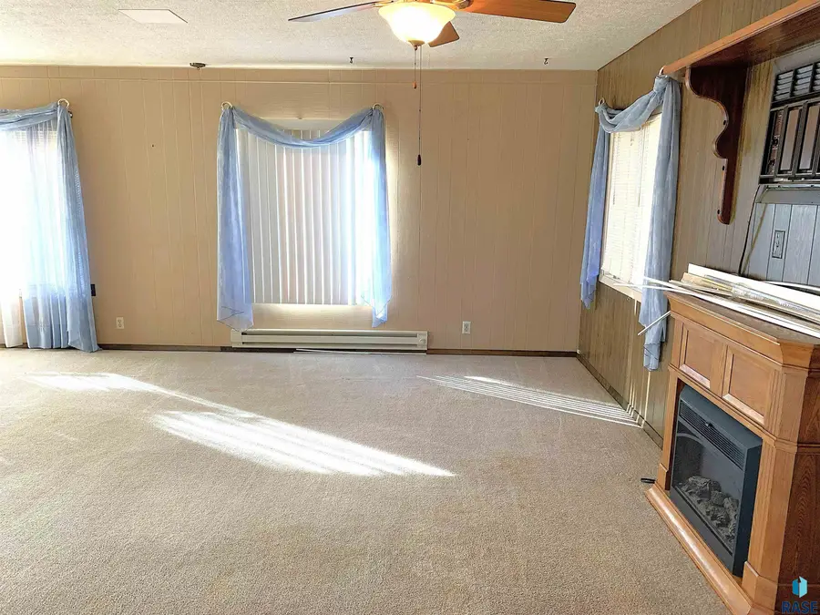 1312 11th St, Sioux Falls, SD 57103 - Image #3