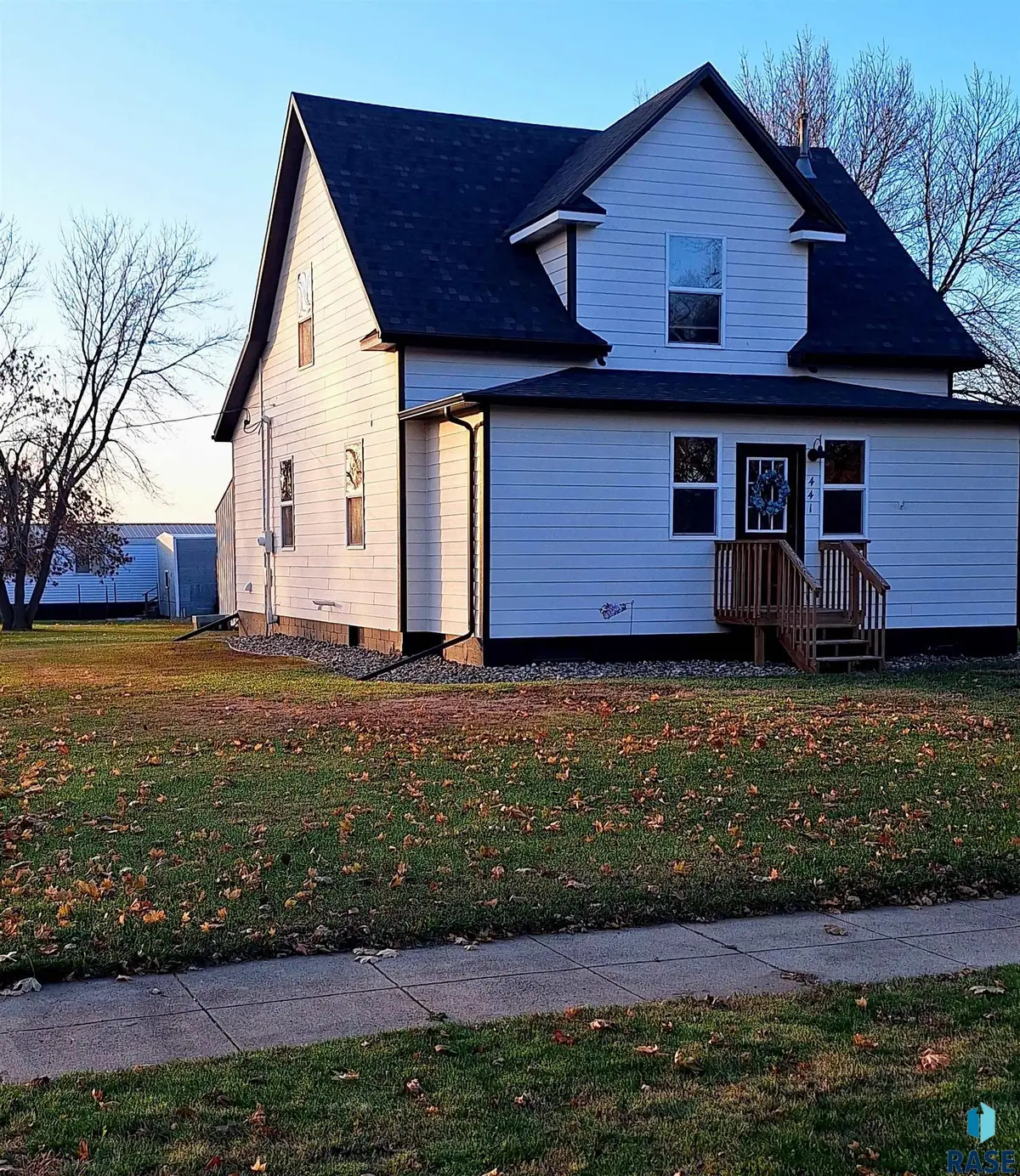 441 N Adams St, Salem, SD 57058 - Image #1