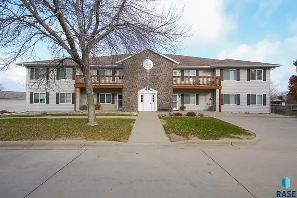 3300 W Miles Pl #201, Sioux Falls, SD 57108