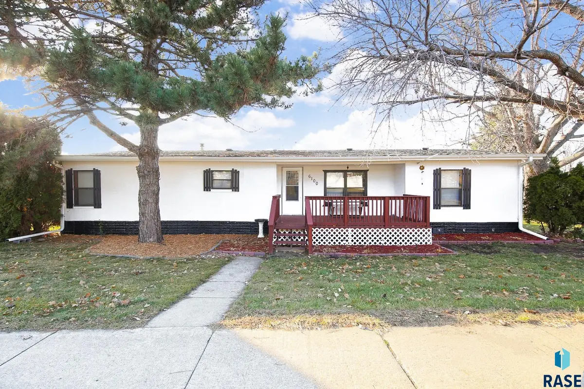 6100 E Canary Pl, Sioux Falls, SD 57107 - Image #1